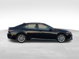 Used 2024 Toyota Camry LE image 6