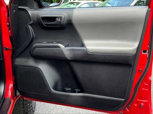 Certified 2023 Toyota Tacoma SR image 21