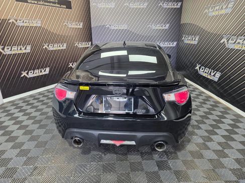 Used 2015 Scion FR-S image 12