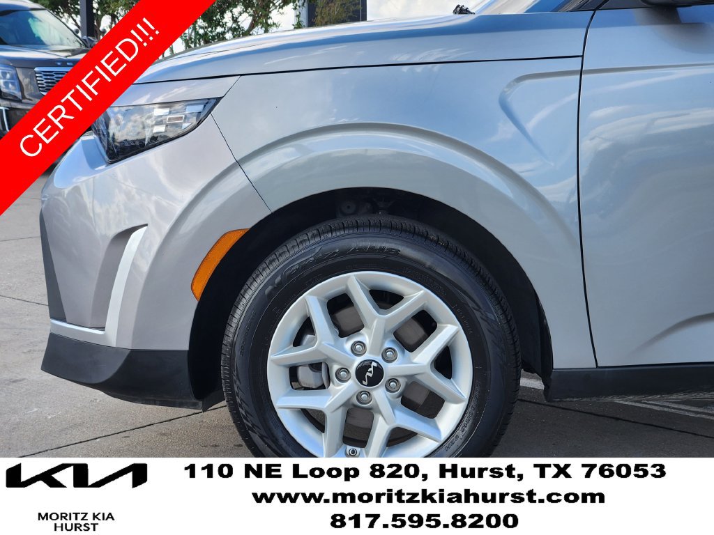 Certified 2025 Kia Soul LX w/ LX Technology Package FWD image 14