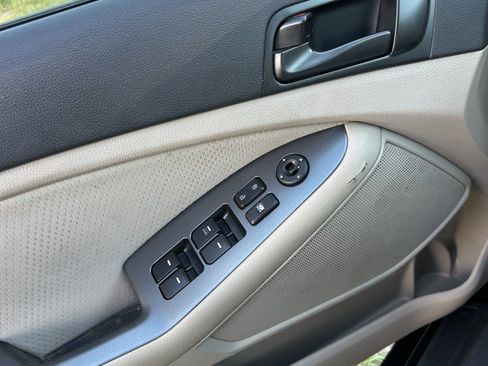 Used 2014 Kia Optima LX FWD image 16