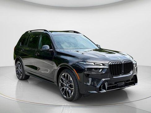 New 2027 BMW X7 xDrive40i w/ Executive Package AWD/4WD image 3