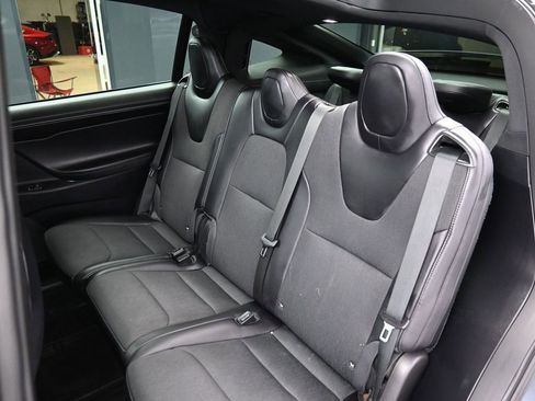Used 2018 Tesla Model X 75D image 19