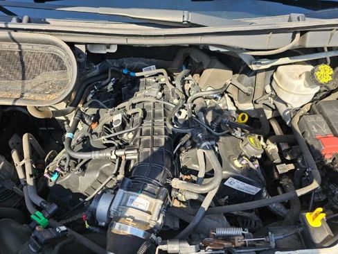 Used 2018 Ford Transit 350 XLT image 26