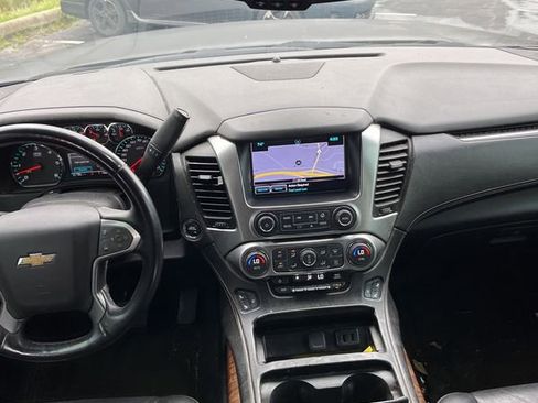 Used 2016 Chevrolet Suburban LTZ image 14