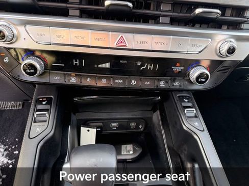 Used 2023 Kia Telluride EX X-Line image 32