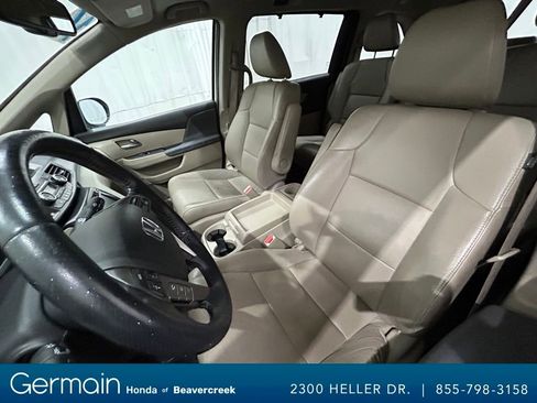 Used 2016 Honda Odyssey Touring Elite image 26