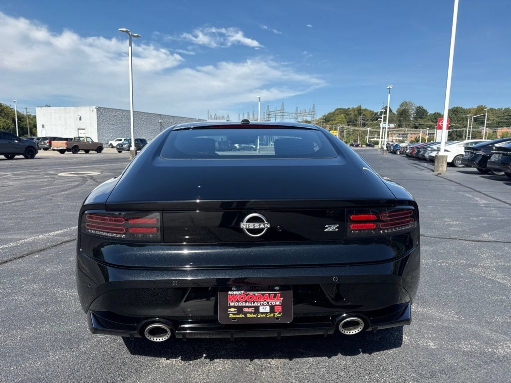 New 2027 Nissan Z Sport w/ Essentials Package (Sport) RWD image 8