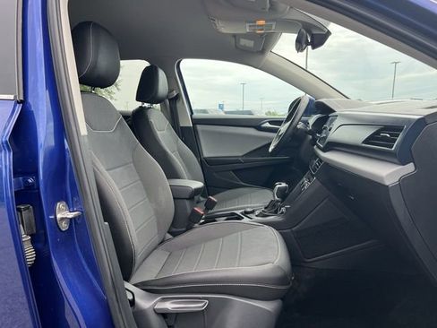 Used 2023 Volkswagen Taos SE AWD/4WD image 27