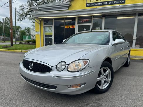 Used 2005 Buick LaCrosse CXL w/ Gold Convenience Package FWD image 2