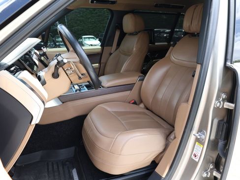 Used 2023 Land Rover Range Rover Long Wheelbase Autobiography image 18