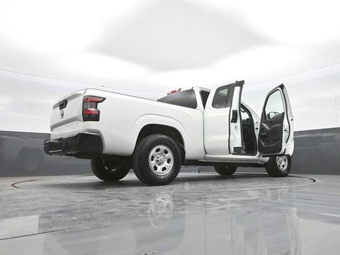 Used 2022 Nissan Frontier S image 47