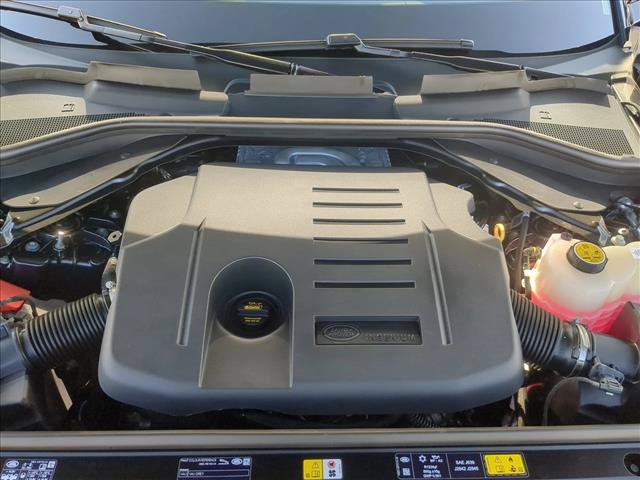 New 2027 Land Rover Range Rover Sport SE AWD/4WD image 18