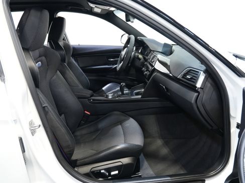 Used 2017 BMW M3 image 35