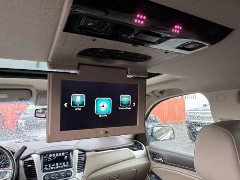 Used 2019 GMC Yukon SLT w/ Open Road Package RWD image 10