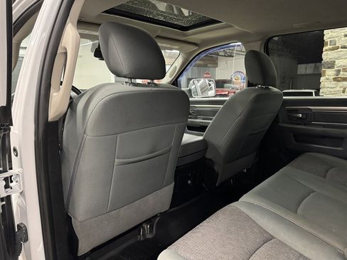 Used 2017 RAM 3500 Big Horn image 26