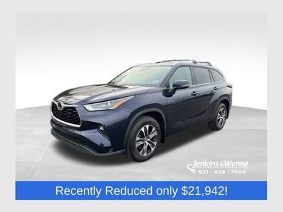 Used 2022 Toyota Highlander XLE