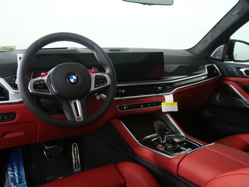 New 2026 BMW X5 M Competition w/ Executive Package AWD/4WD image 18