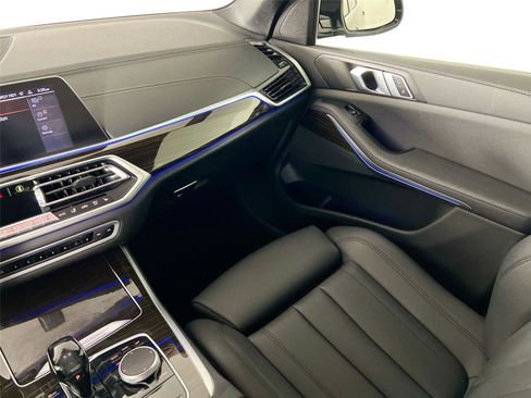 Used 2019 BMW X5 xDrive40i image 24