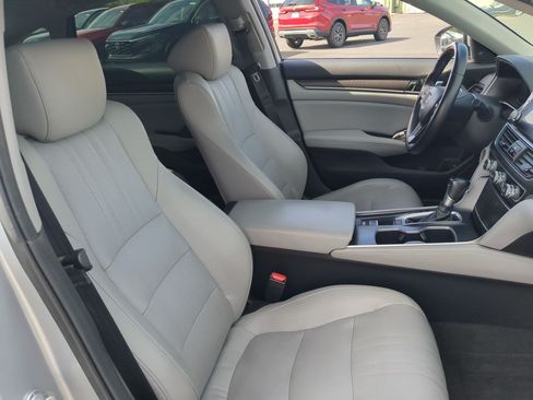 Used 2018 Honda Accord EX-L image 33