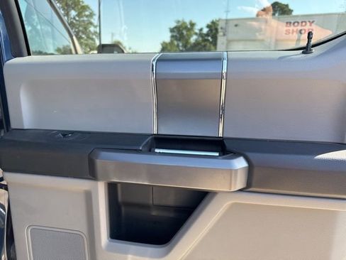 Used 2019 Ford F150 XLT w/ Equipment Group 302A Luxury AWD/4WD image 5