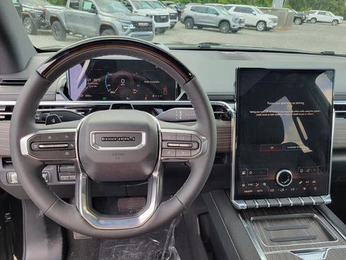 New 2025 GMC Sierra EV Denali image 12