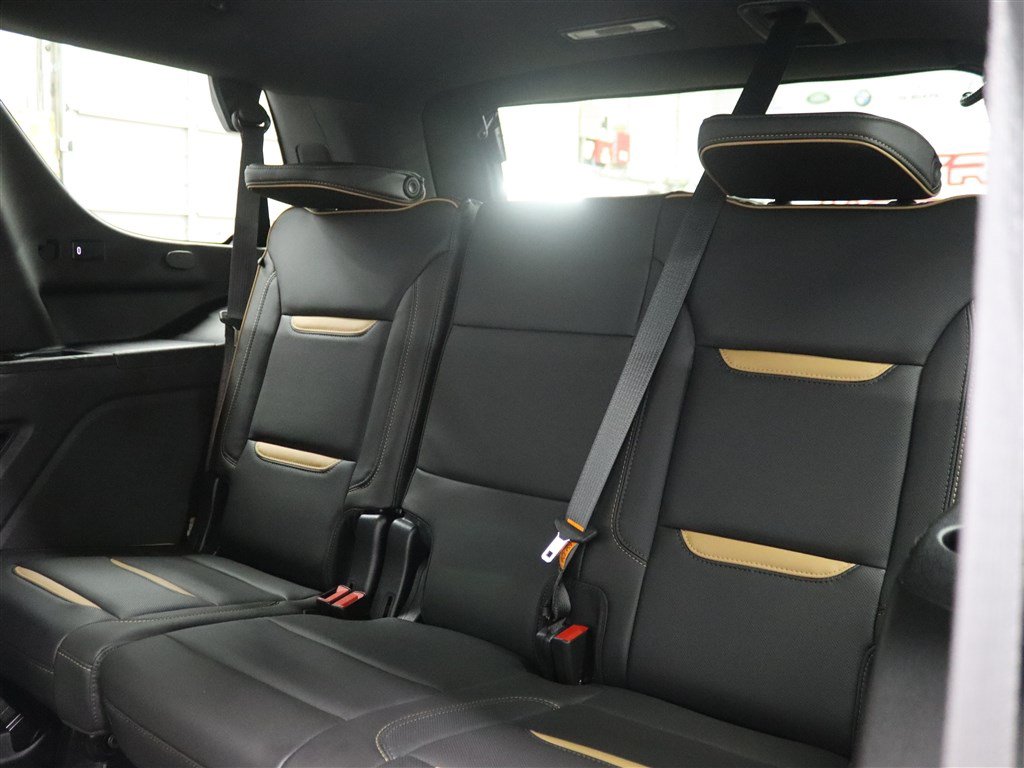Used 2022 GMC Yukon AT4 AWD/4WD image 23
