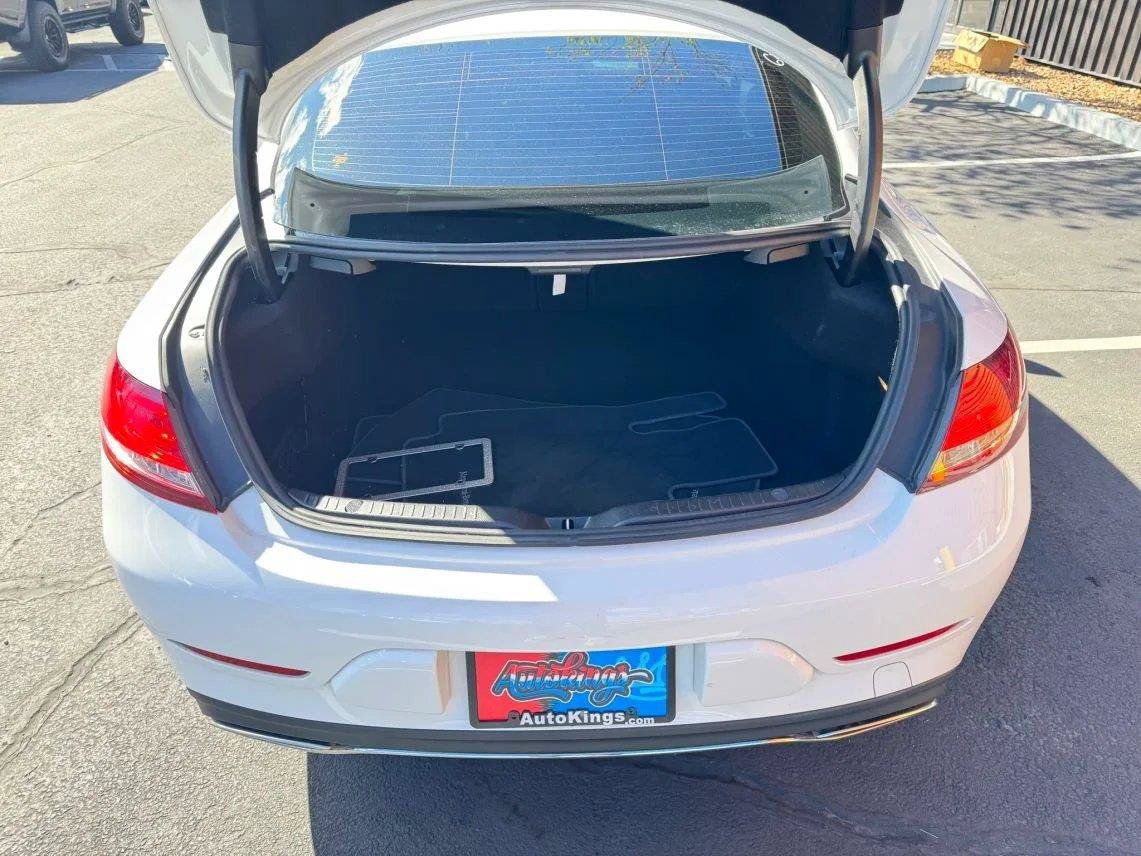 Used 2018 Mercedes-Benz C 300 Coupe image 21