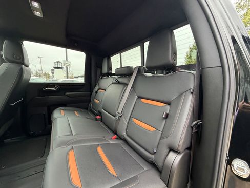 Used 2024 GMC Sierra 2500 AT4 w/ AT4 Premium Plus Package AWD/4WD image 24