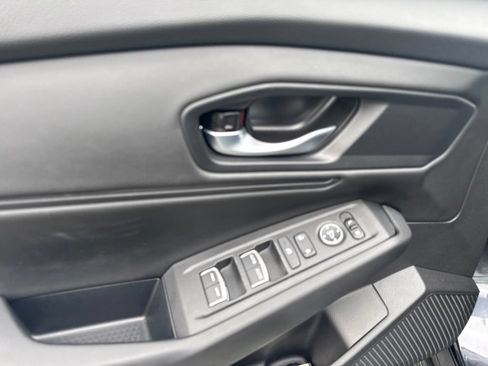 Used 2025 Honda Accord SE image 17