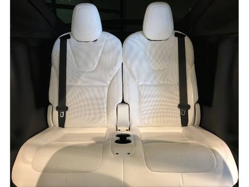 Used 2023 Tesla Model X image 23