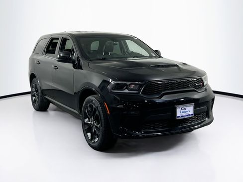 Used 2022 Dodge Durango GT w/ Blacktop Package image 3