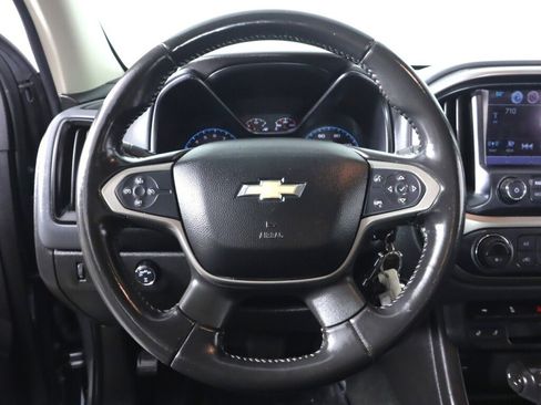 Used 2018 Chevrolet Colorado Z71 AWD/4WD image 12