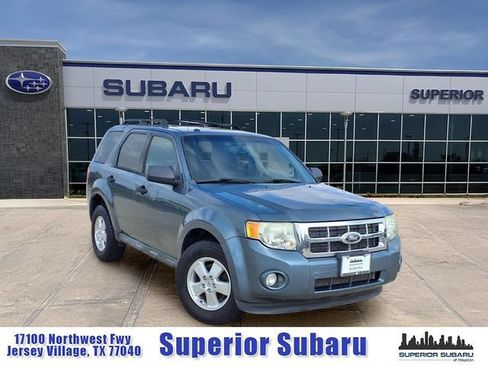Used 2012 Ford Escape XLT FWD image 1