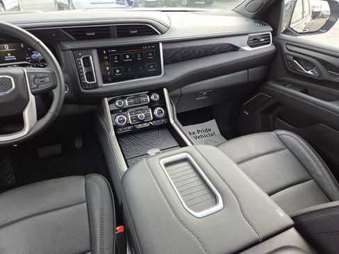 Used 2024 GMC Yukon Denali image 35