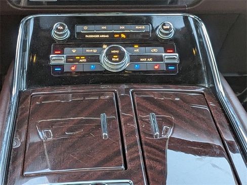 Used 2021 Lincoln Navigator Black Label image 21