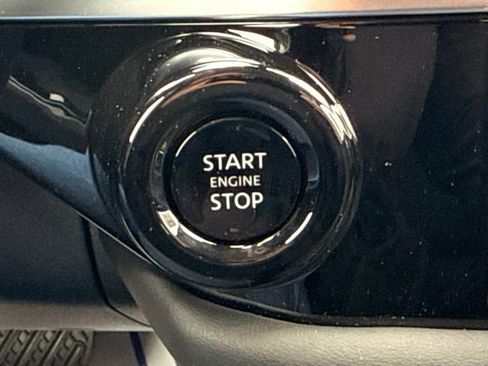 New 2026 Nissan Pathfinder SL image 33