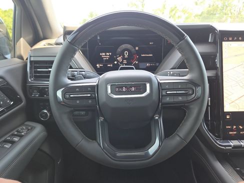 New 2026 GMC Yukon AT4 w/ AT4 Premium Plus Package AWD/4WD image 36