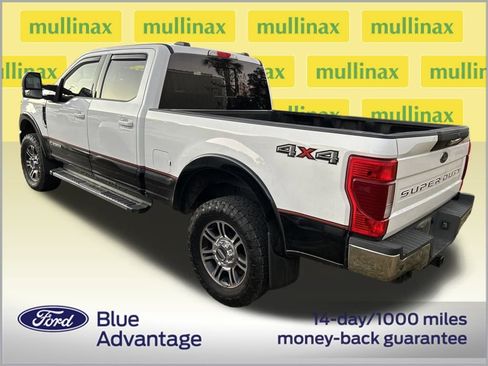Used 2021 Ford F250 Lariat w/ Lariat Value Package image 3