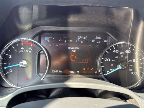 Used 2022 Ford F250 Lariat w/ Lariat Ultimate Package AWD/4WD image 14