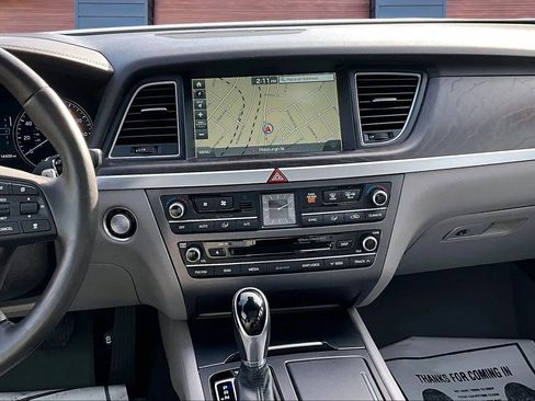 Used 2017 Genesis G80 3.8 w/ Option Group 03 image 6