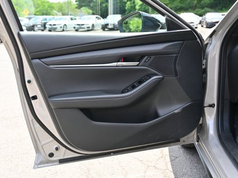 Used 2025 MAZDA MAZDA3 s Sport FWD image 16
