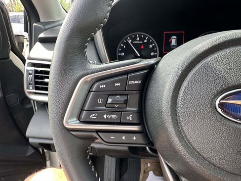 Certified 2025 Subaru Outback Limited AWD/4WD image 28
