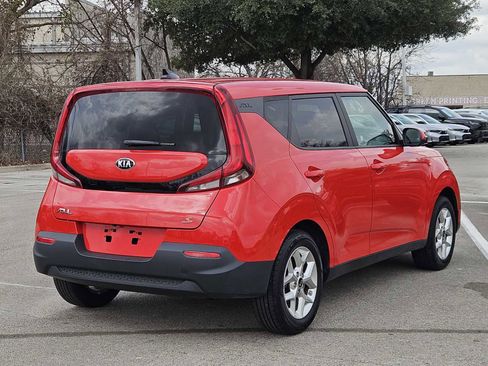 Used 2021 Kia Soul S image 6