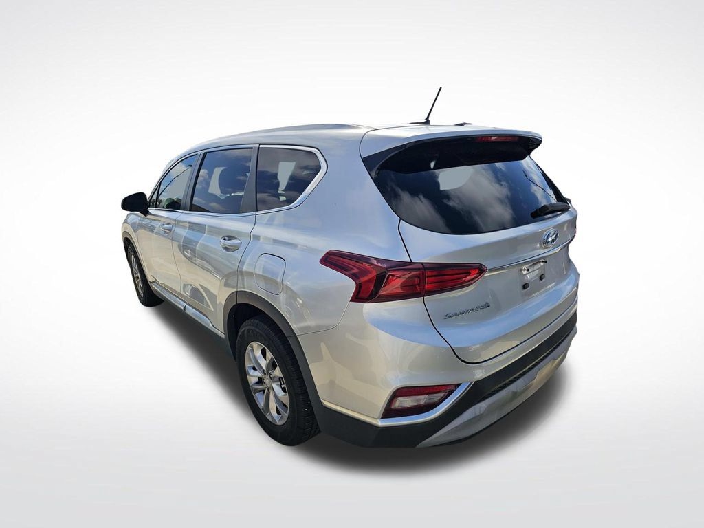 Used 2019 Hyundai Santa Fe SE w/ Cargo Package FWD image 13