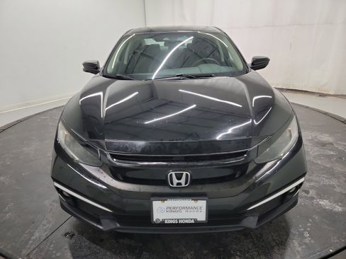 Used 2019 Honda Civic EX image 2