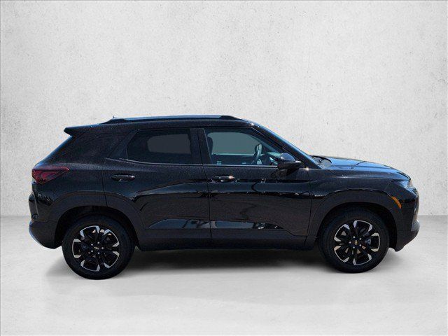 Certified 2023 Chevrolet TrailBlazer LT w/ Convenience Package FWD image 9
