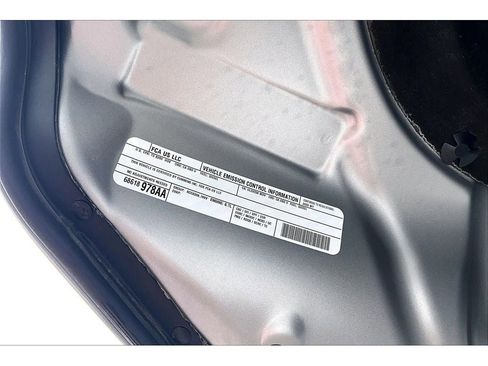 Used 2024 RAM 2500 Big Horn image 36