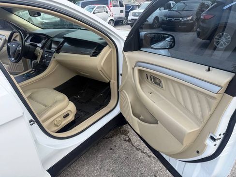 Used 2014 Ford Taurus SEL AWD/4WD image 18