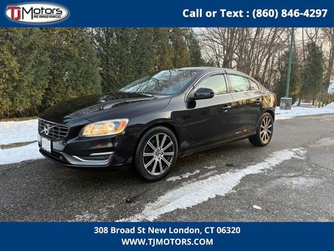Used 2016 Volvo S60 T5 Premier image 2